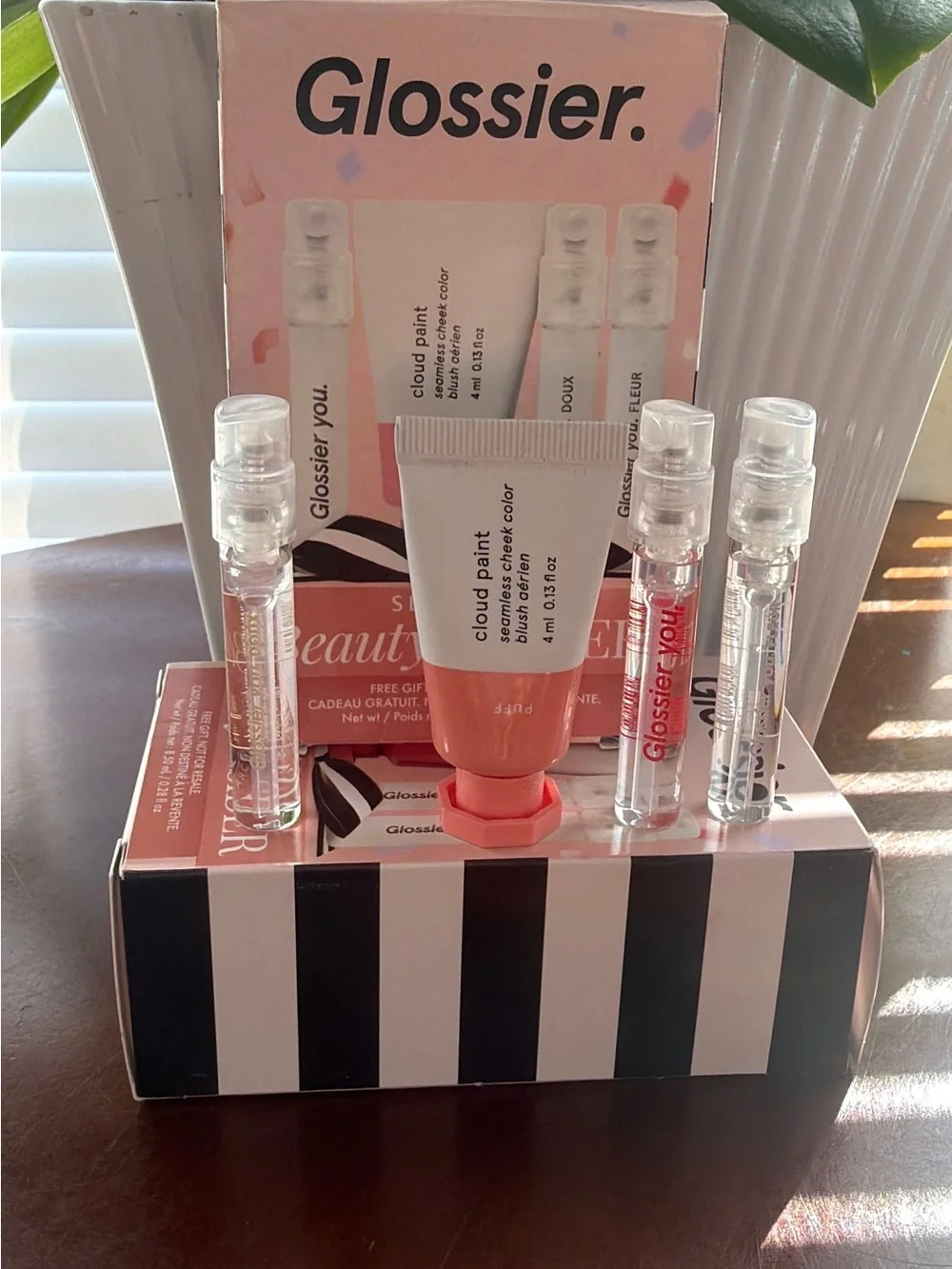Glossier mini lip